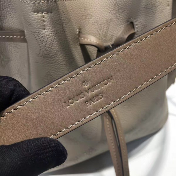 cohotbag l0vis Vvtt0n girolata mahina leather galet 3387