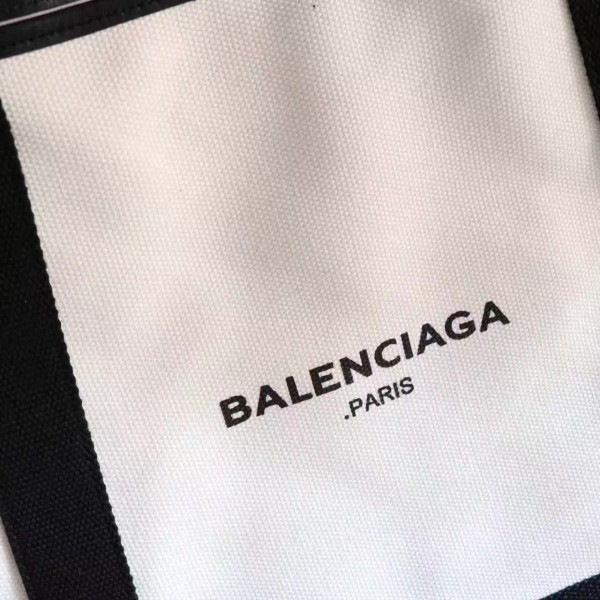 Ba1en*iaga navy cabas 30cm x 23cm x 17cm