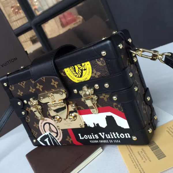 l0vis Vvtt0n petite cohotbag malle box sticker