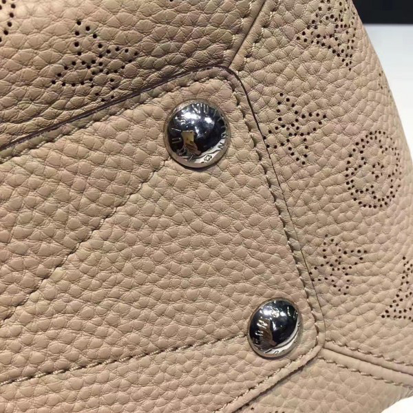 l0vis Vvtt0n babylone cohotbag chain bb creme 3516