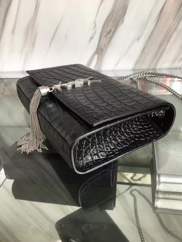 Y51 monogram kate sliver tassel in embossed cocodile shiny leather 5033 24cm x 14.5cm x 5.5cm