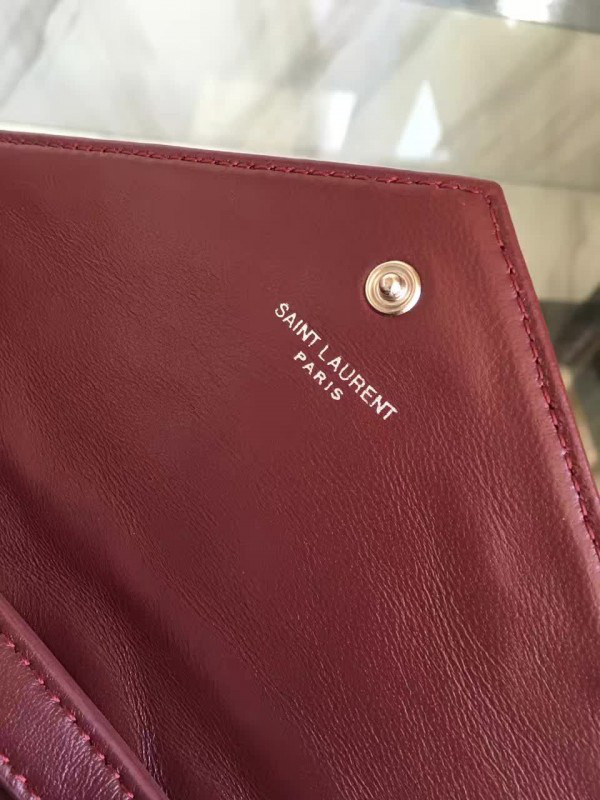 Y51 envelop satchel wine red 5137 22cm x 5.5cm x 13.5cm