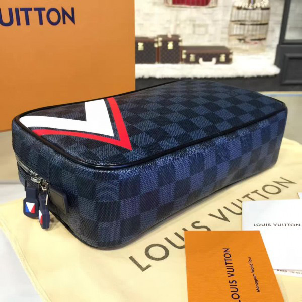 l0vis Vvtt0n leather cohotbag clutch bag 3422