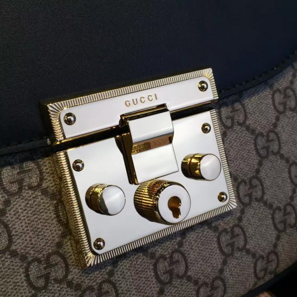 Gvc*1 padlock tian shoulder bag 2147  25cm x 20cm x 7cm