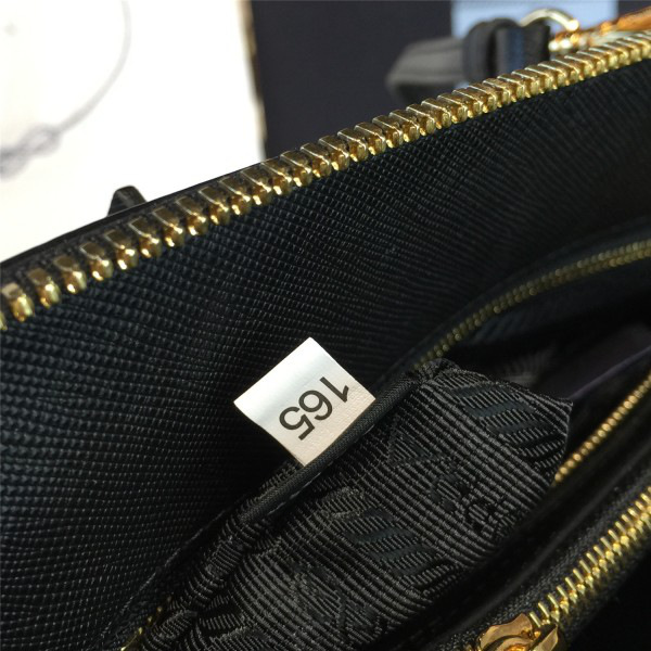 Pra*a promenade bag 3892  25.5cm x 10.5cm x 17cm