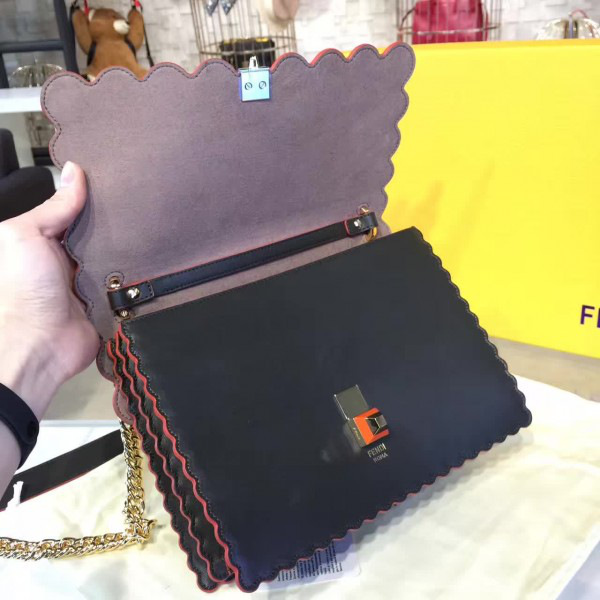 F**di kan i 1922 26cm x 8cm x 19cm