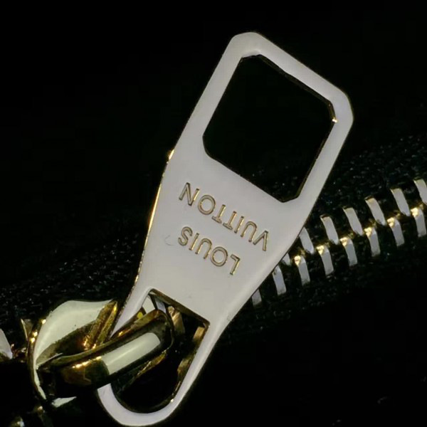 l0vis Vvtt0n l0vise chain cohotbag gm 3437