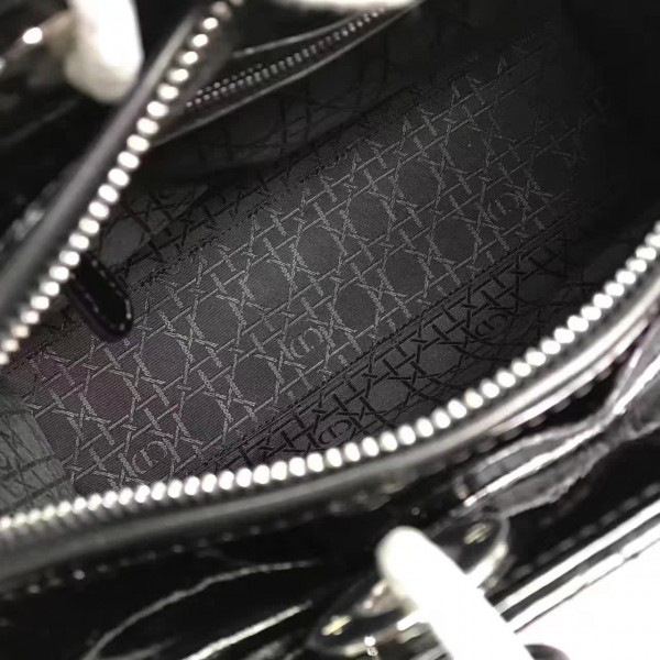 cohotbag lady D10r 1591