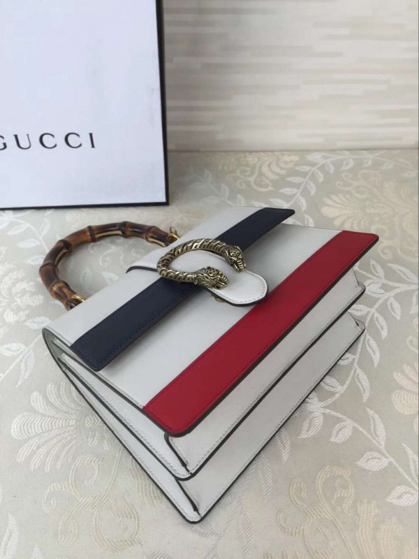 Gvc*1 shoulder bag 2610 27*18*13 cm