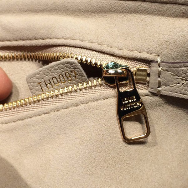 cohotbag l0vis Vvtt0n st germain mm monogram empreinte leather