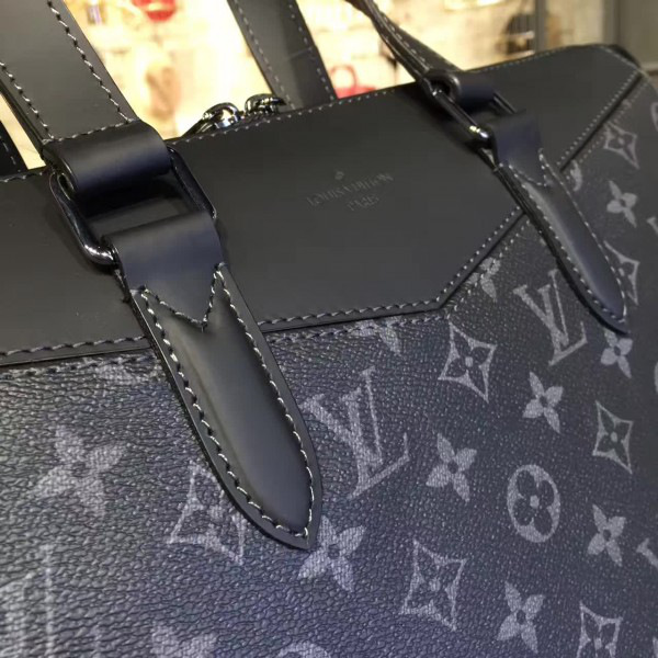 cohotbag l0vis Vvtt0n tote explorer m40567
