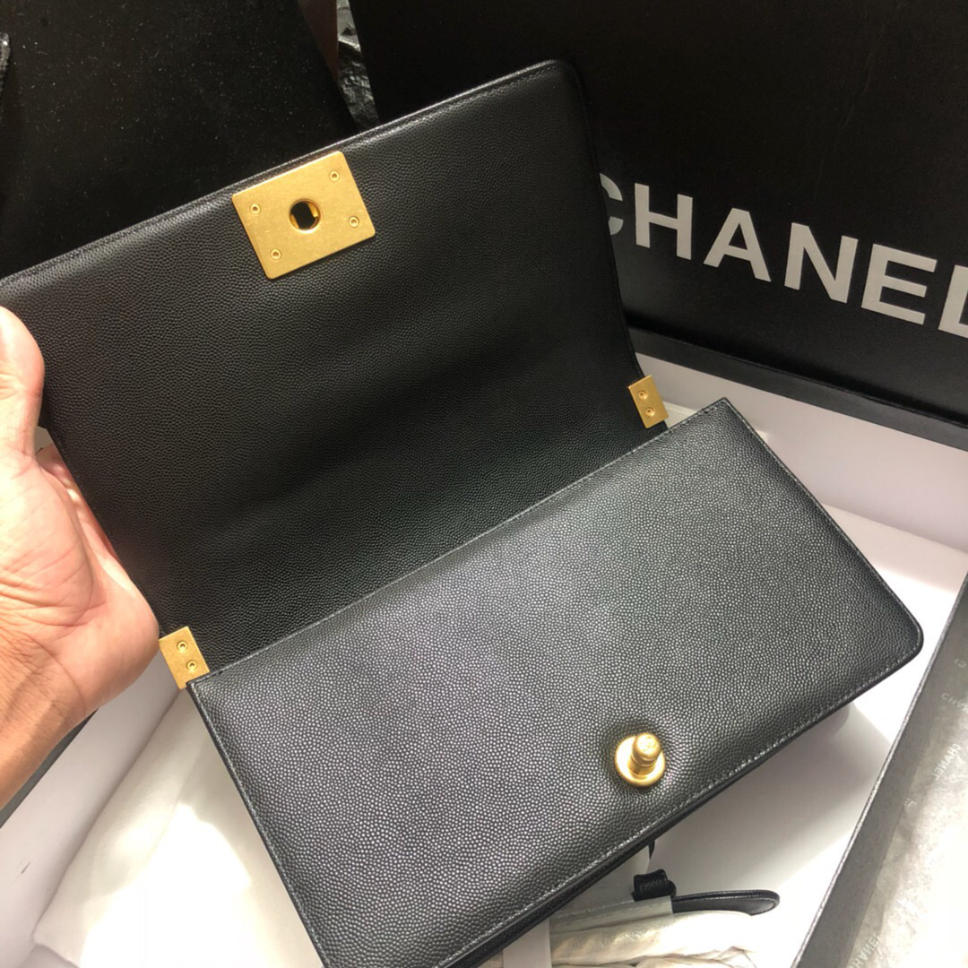 Ch**el original quality 67086 medium v fine ball black gold hardware 25cm