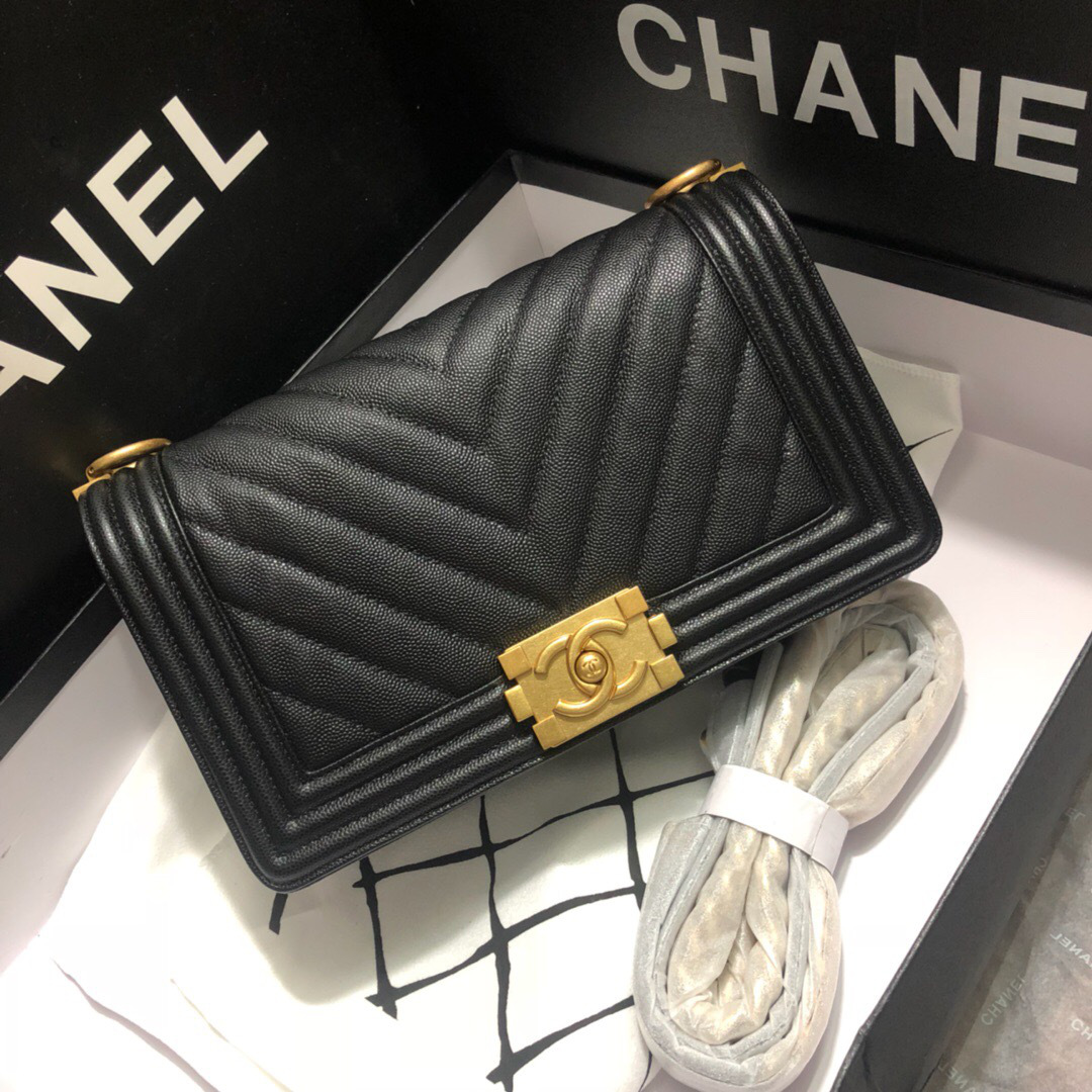 Ch**el original quality 67086 medium v fine ball black gold hardware 25cm