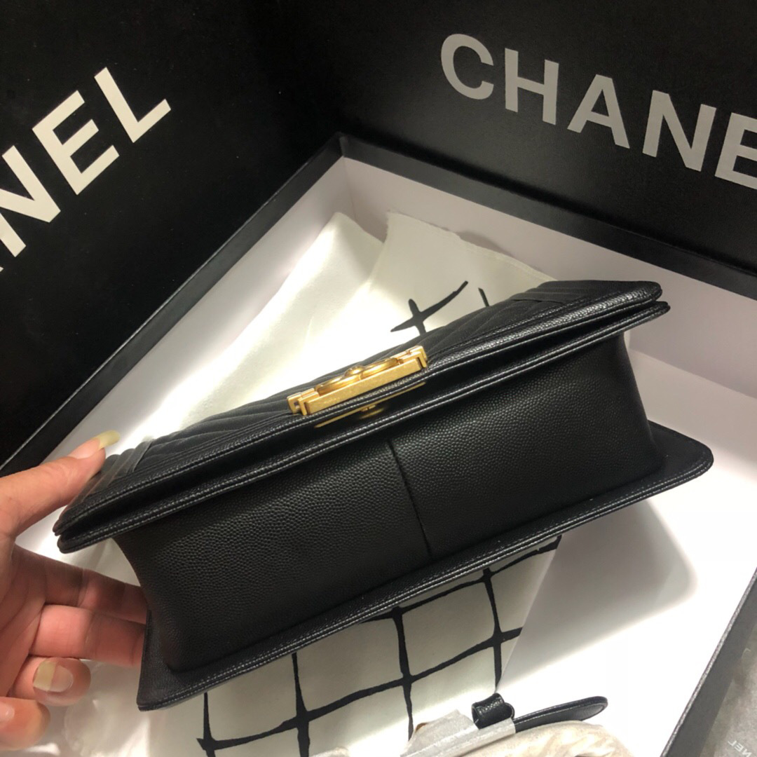 Ch**el original quality 67086 medium v fine ball black gold hardware 25cm