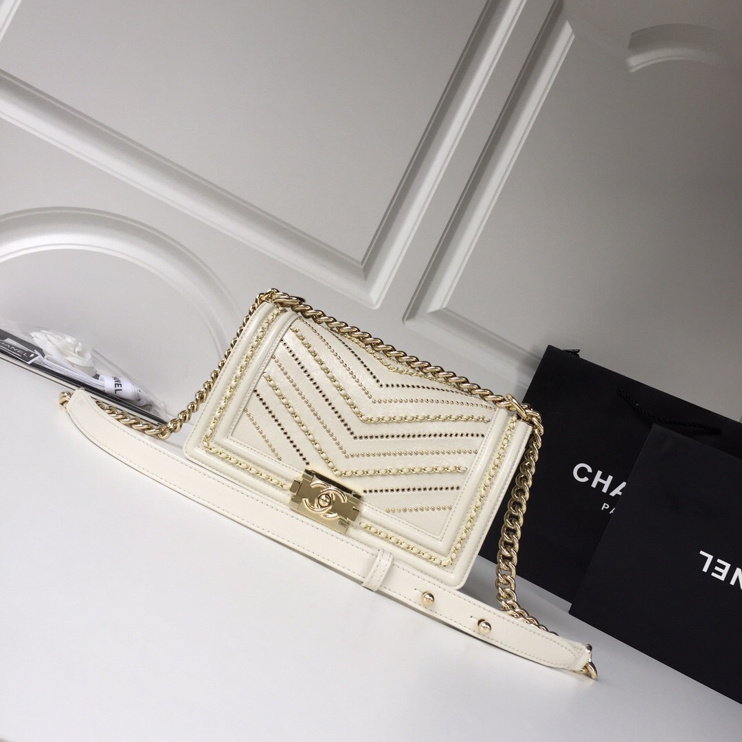 Ch**el wrinkled calfskin white gold hardware  25cm