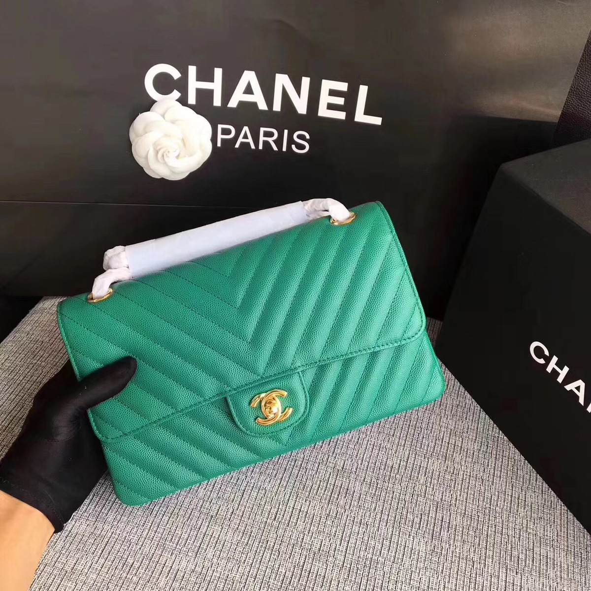 Ch**el classic tote apple green