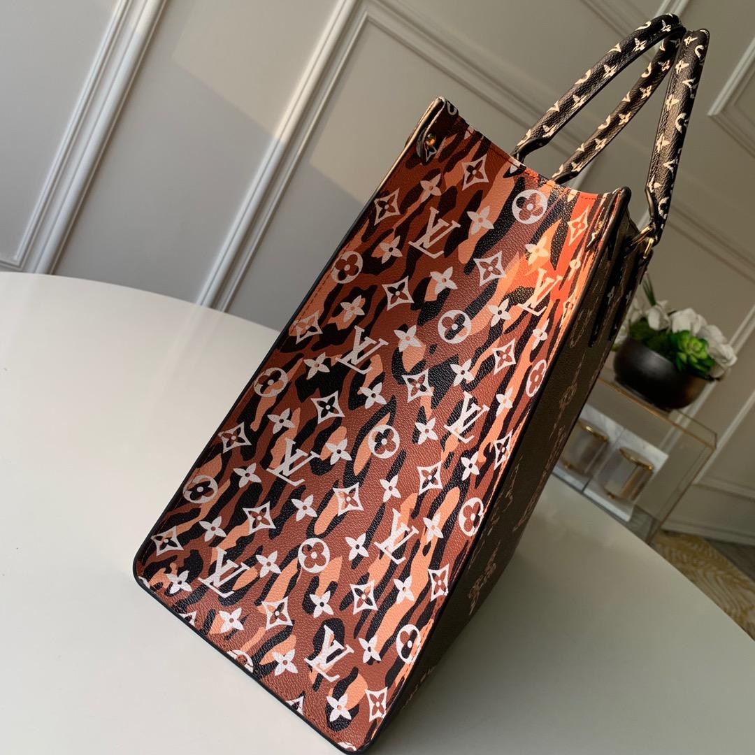 Lv monogram giant on the go tote bag black and white 41 cm