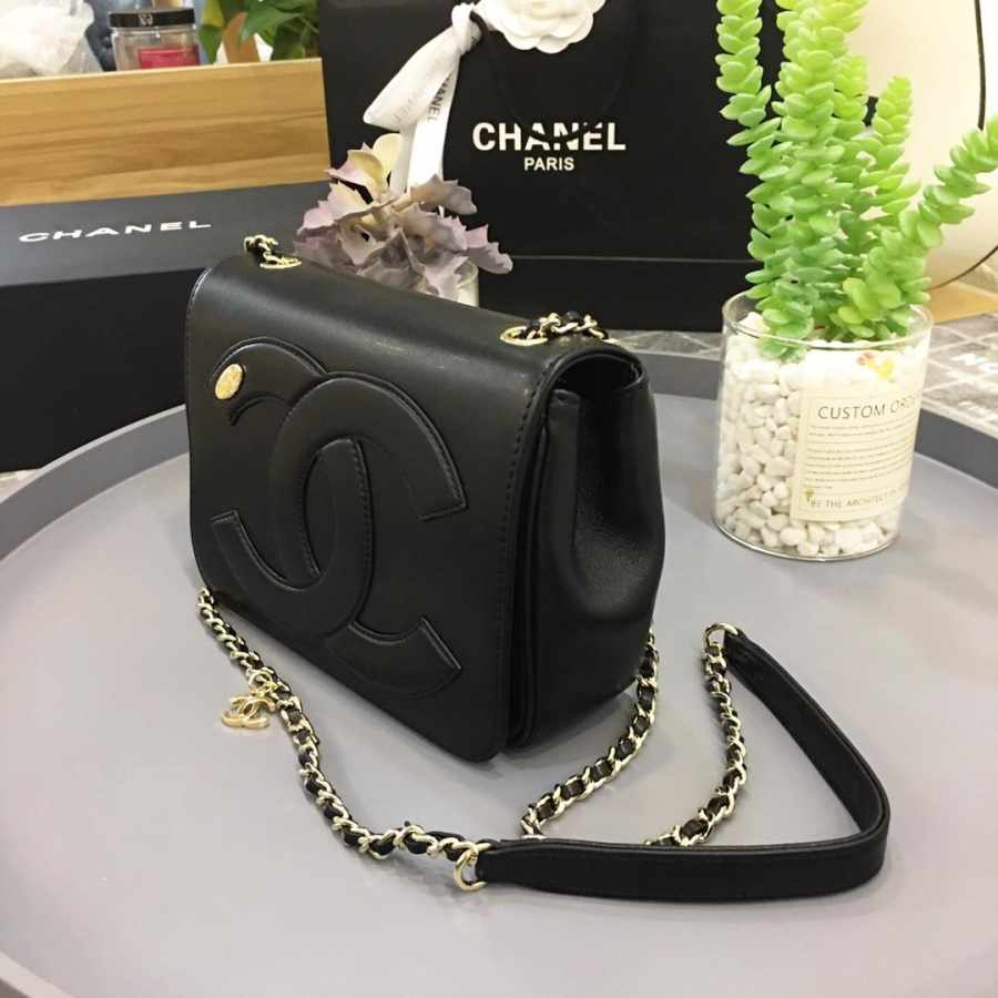 Ch**el new sheepskin small square bag black 18.5x5.5x15cm