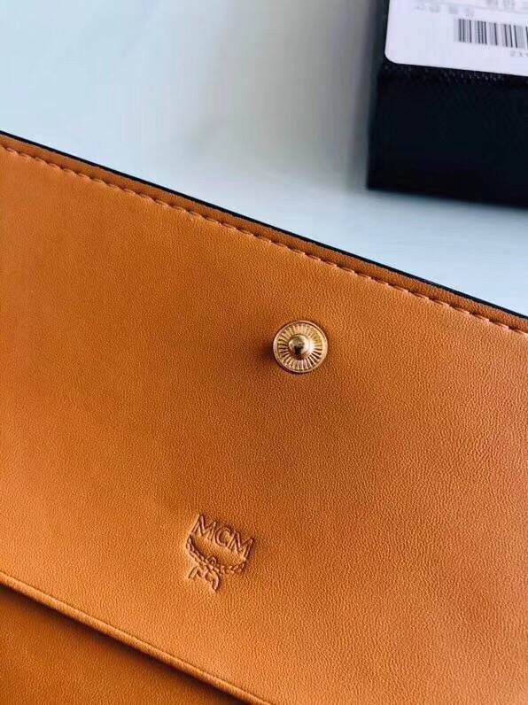 MCM wallet b8803 orange 14.5 x 9.3cm