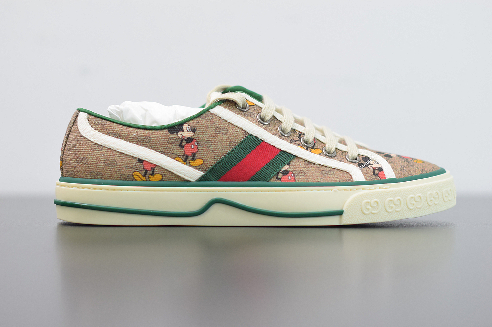Gvc*1 sneakers mickey
