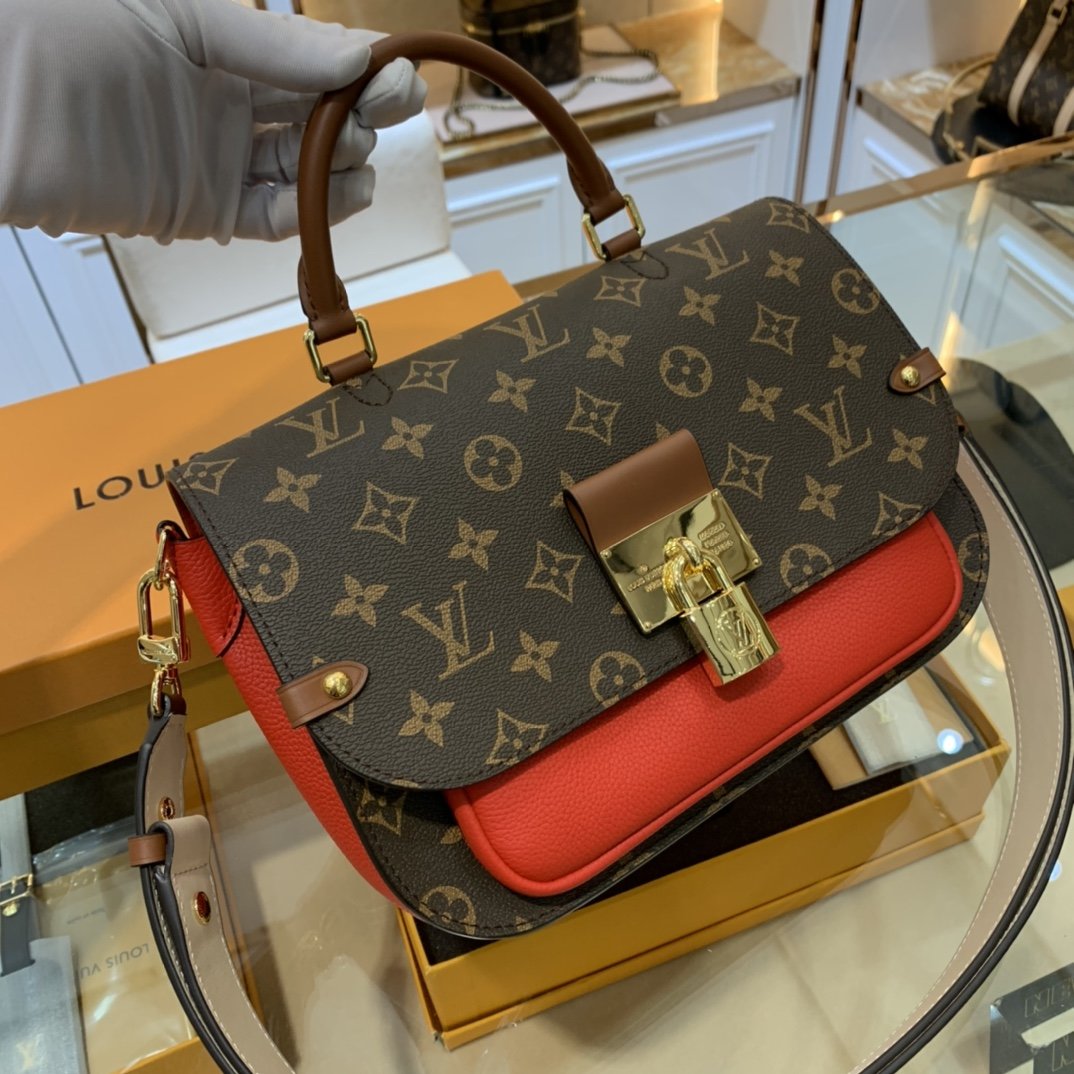 l0vis Vvtt0n message bag red m44584 26.0 x 19.0 x 9.5 cm