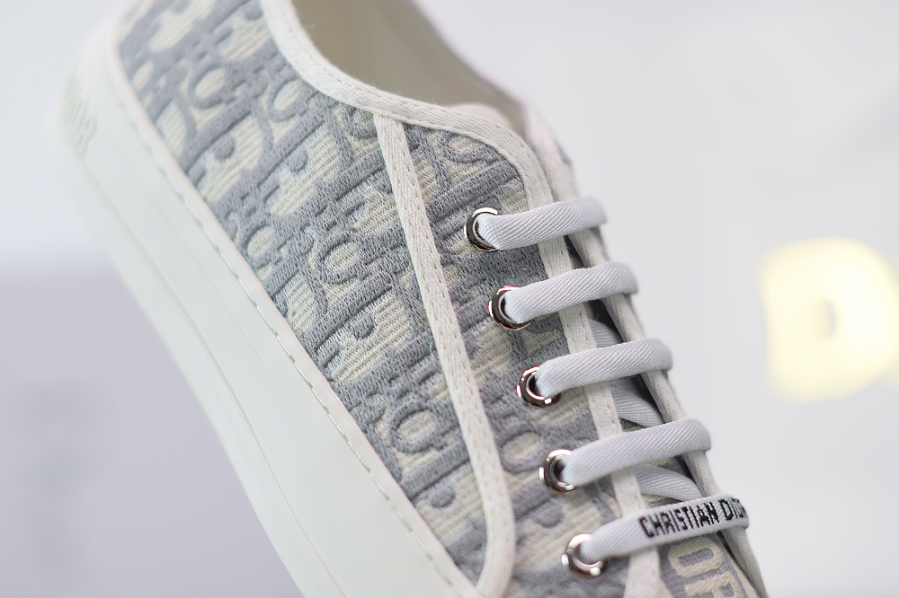 D10r low sneaker