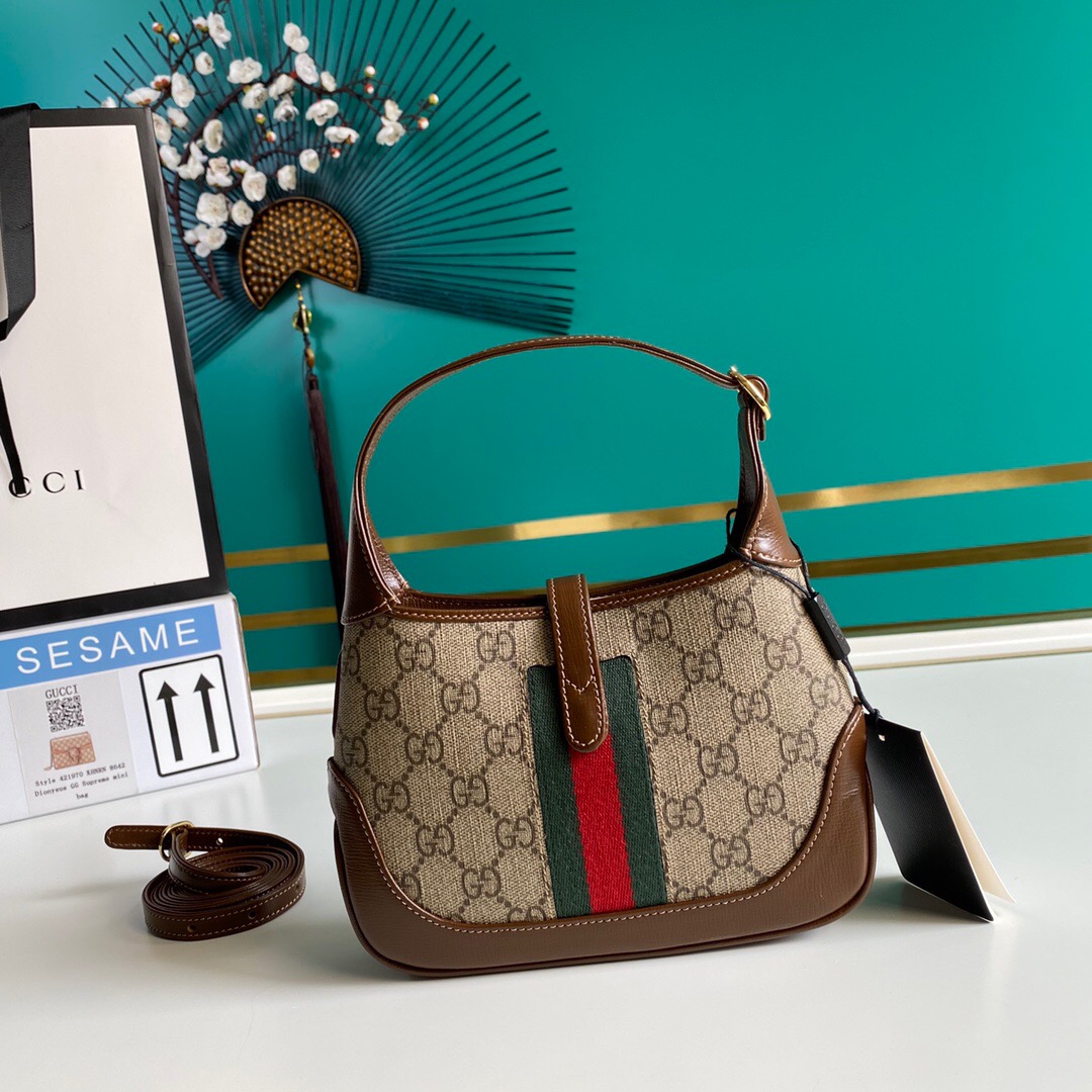 Gvc*1 handbag 637092