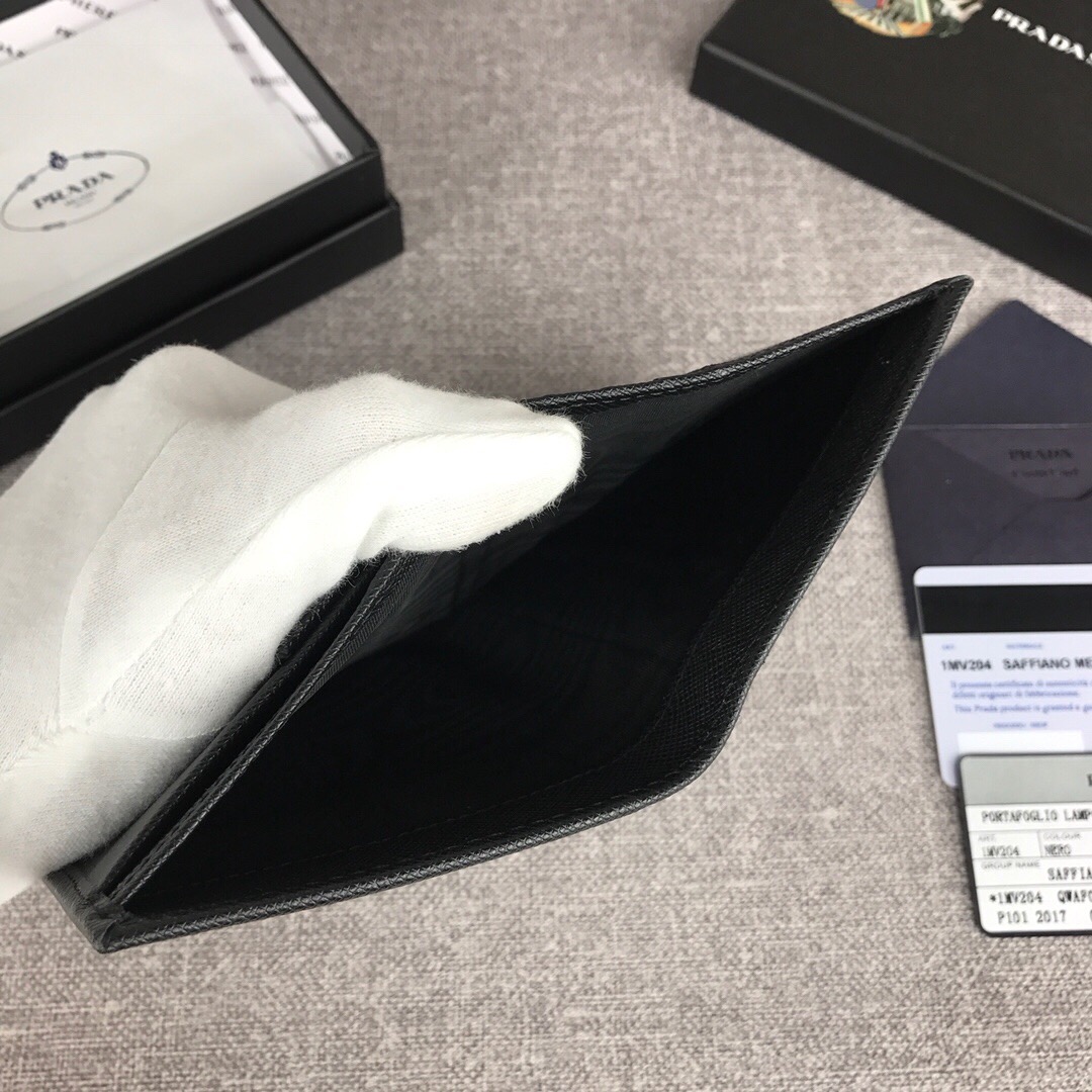 Pra*a small saffiano leather wallet black 1mv204 11.2 x 8.5 cm