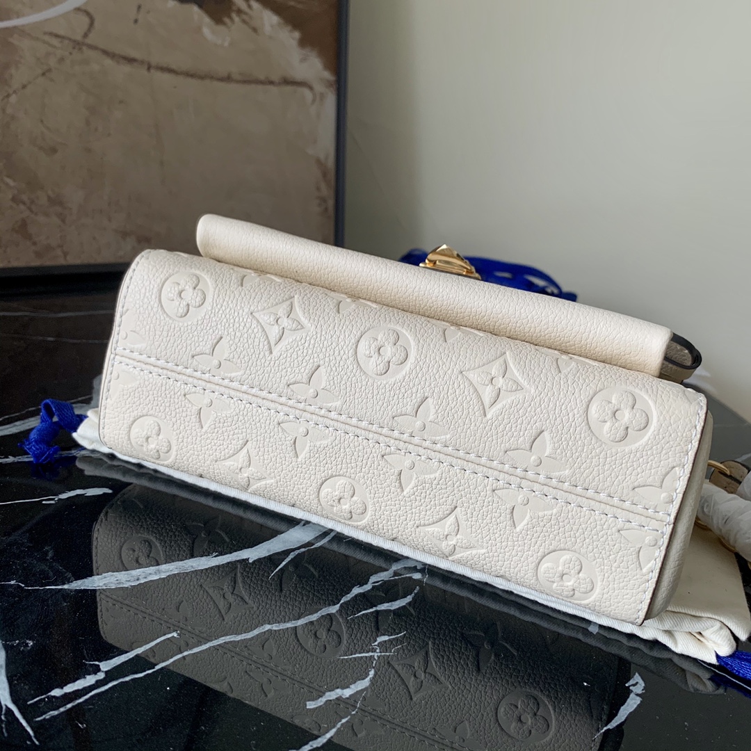 l0vis Vvtt0n vavin bb monogram empreinte leather cream m45277 21 cm