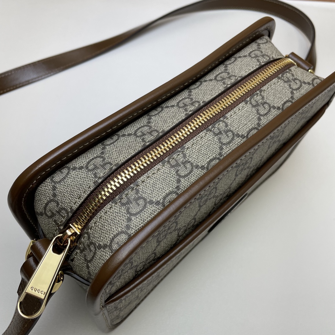 Gvc*1 mini bag with interlocking g 658572 22.5 x 14 x 7 cm
