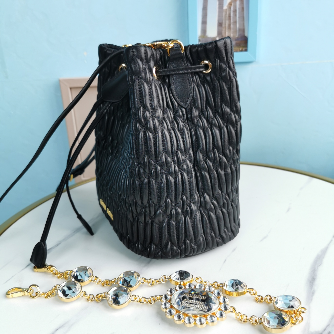M1um1u crystal cloquÉ nappa leather bucket bag black 5be050 20 x 12 x 21 cm