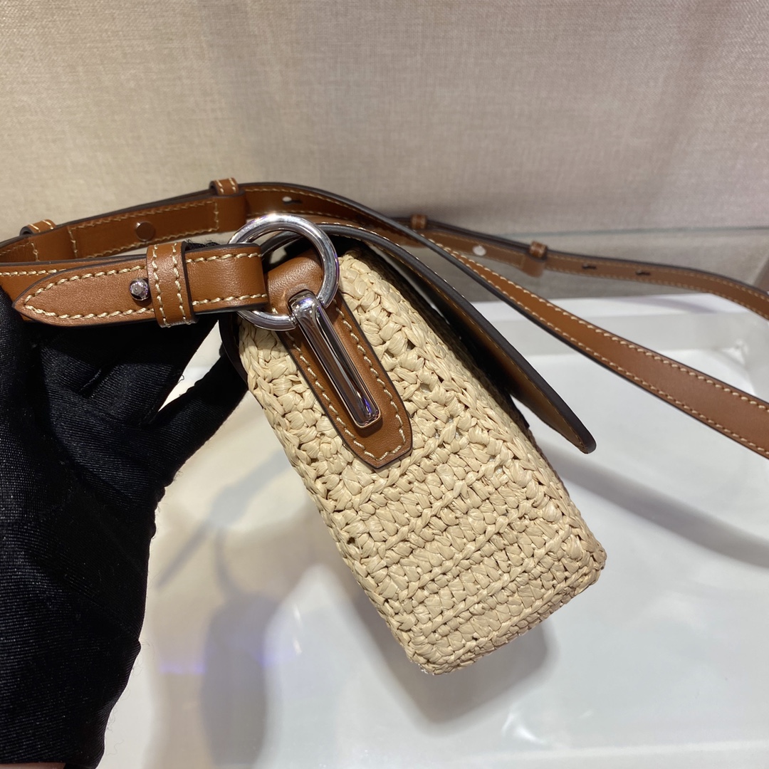 Pra*a raffia and leather shoulder bag beige cognac 1bd243 20 x 15 x 6.5 cm