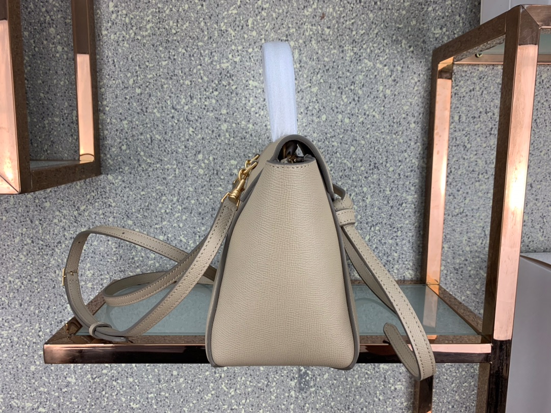 Ce1i*e nano belt bag in grained calfskin light taupe 189003 20 x 20 x 10 cm