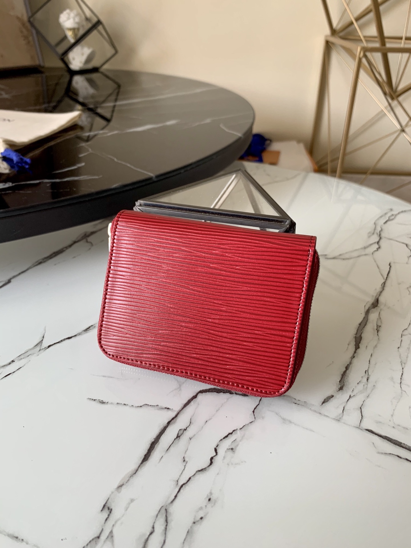 l0vis Vvtt0n zippy coin purse epi leather fuchsia m68759 11 x 8.5 x 2 cm