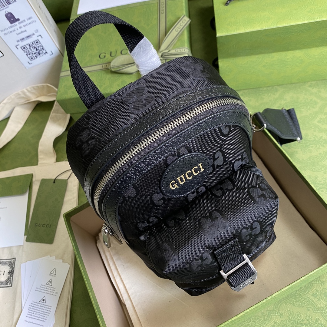 Gvc*1 Gvc*1 off the grid sling backpack 658631 31 x 26.5 x 14 cm