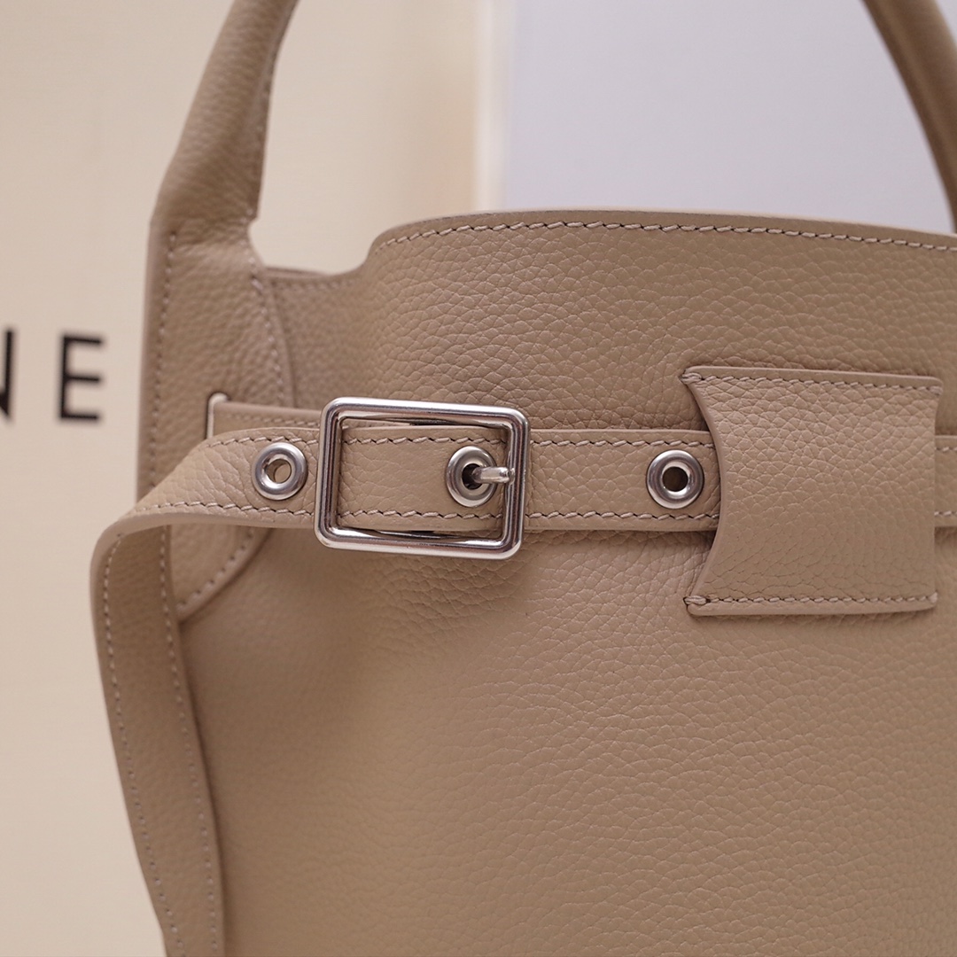 Ce1i*e big bag nano bucket in smooth calfskin dune 187243a4t 21 x 15 x 15 cm