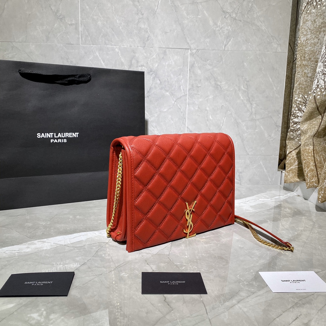 Y51 becky mini chain bag in carrÉ-quilted lambskin rouge eros 6507691 25 x 17 x 7 cm