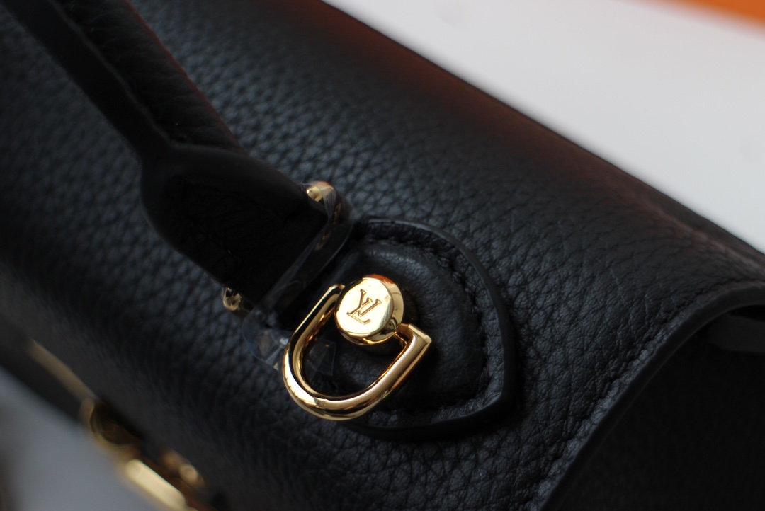 l0vis Vvtt0n twist one handle pm black m57093 17 x 25 x 11 cm