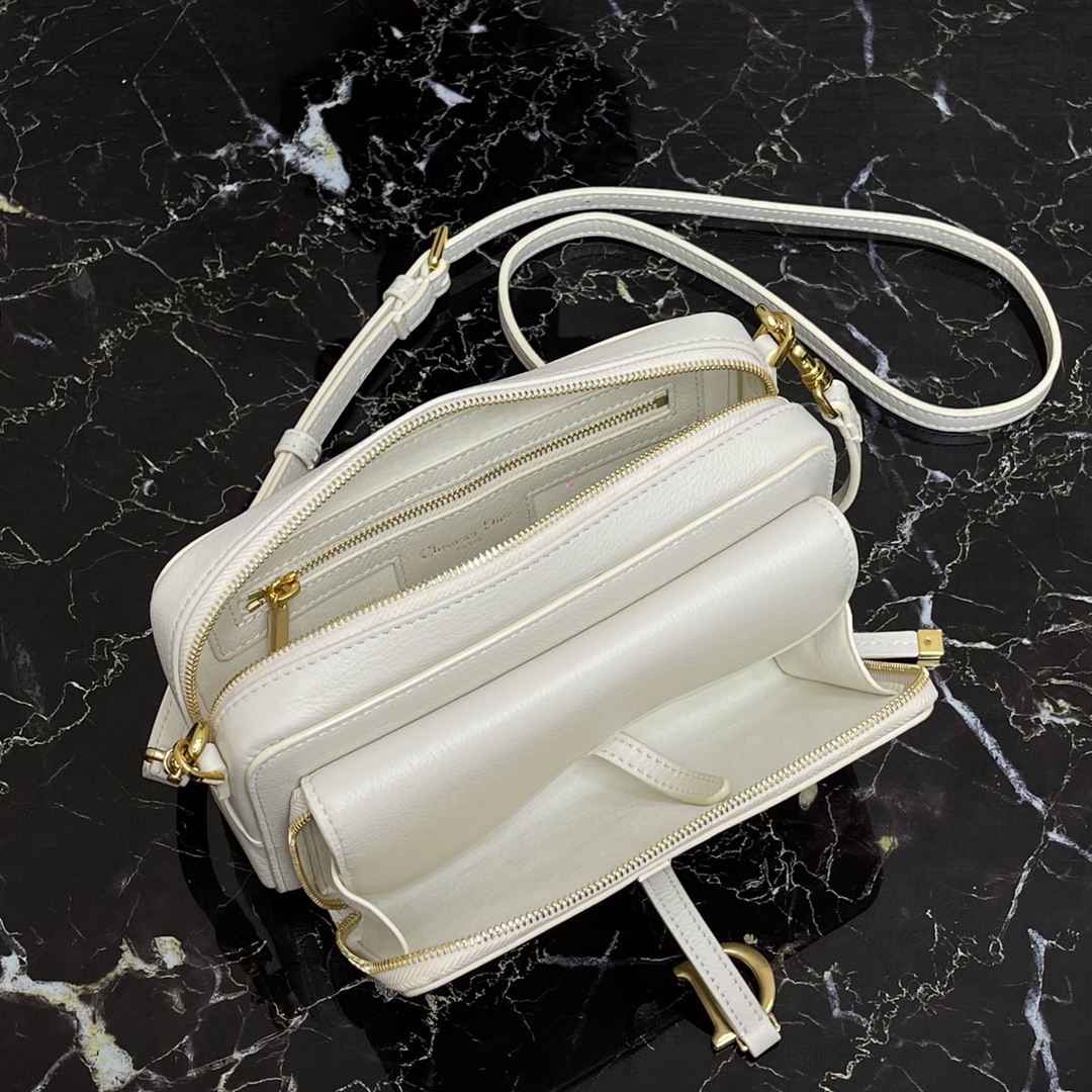 D10r saddle double pouch goatskin white s5668cceh 19 x 10.5 x 5 cm