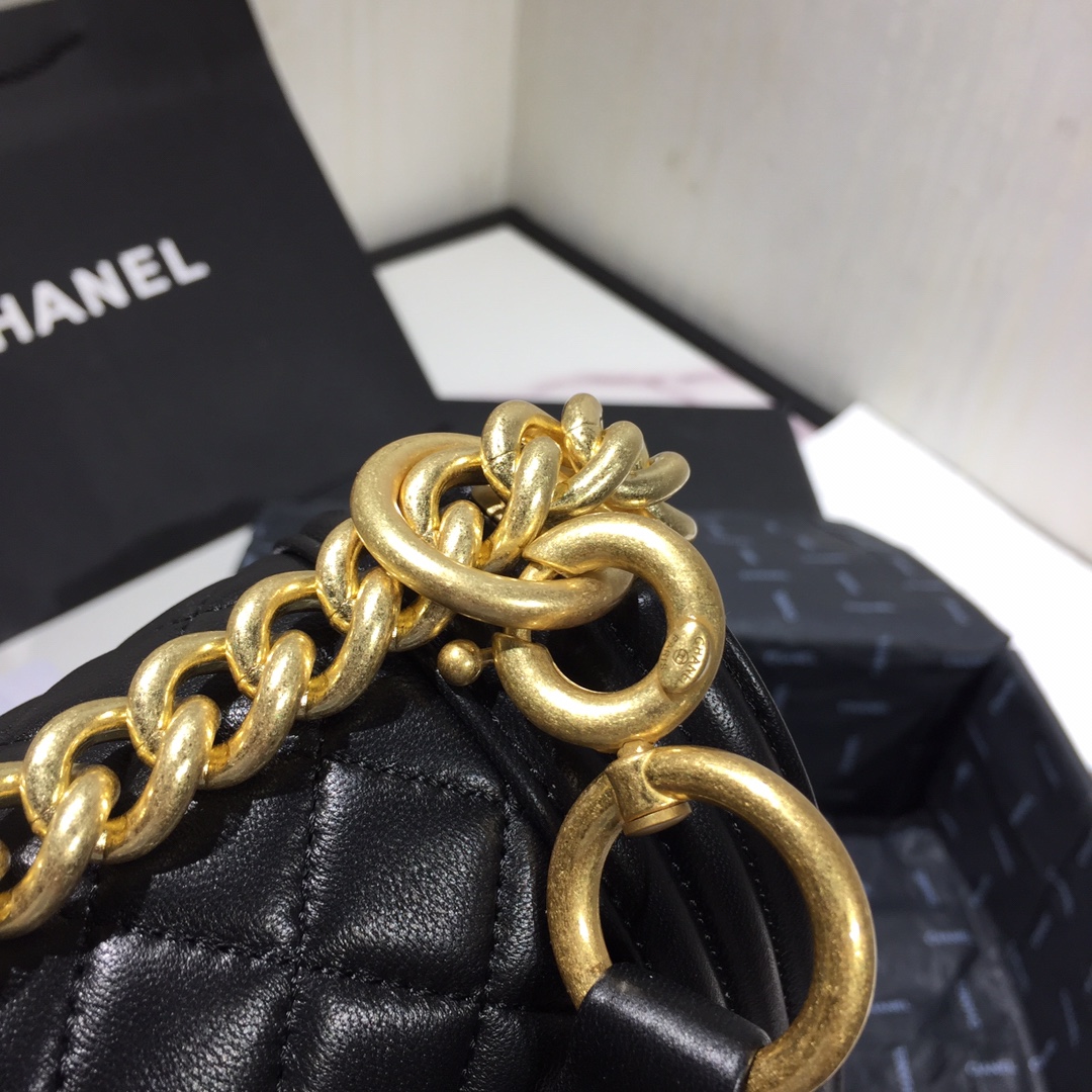 Ch**el small original lambskin leather boy flap bag black 25 cm