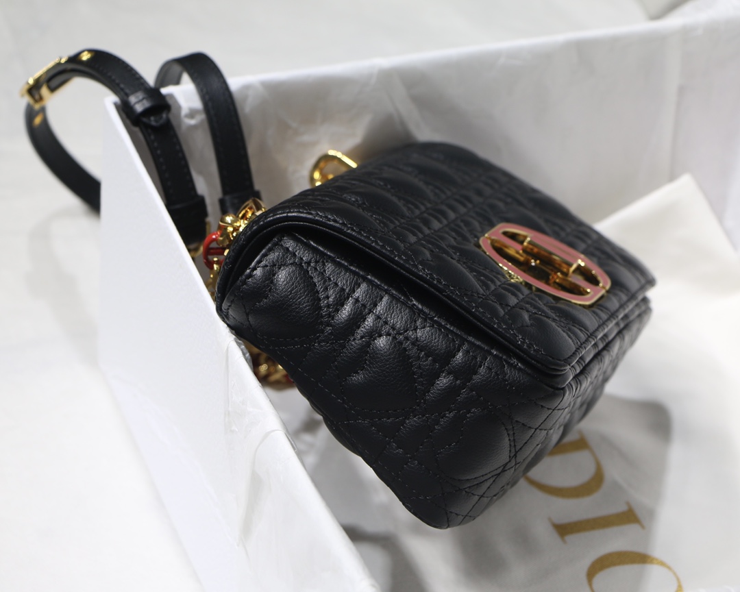 D10r small D10ramour caro bag cannage calfskin with heart motif black m9241 20 x 12 x 7 cm