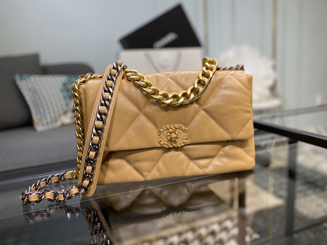 Ch**el large 19 handbag lambskin brown as1161 30cm