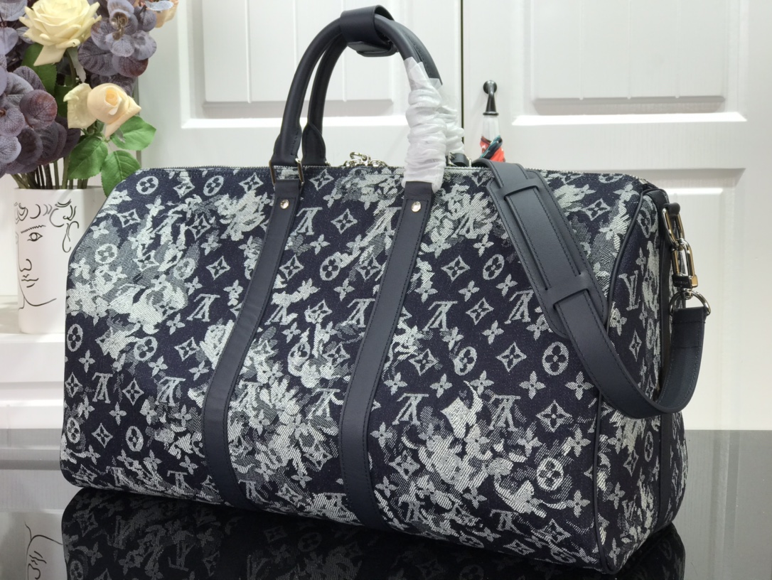 l0vis Vvtt0n keepall bandouliÈre 50 monogram tapestry canvas m57285 50 x 29 x 23 cm