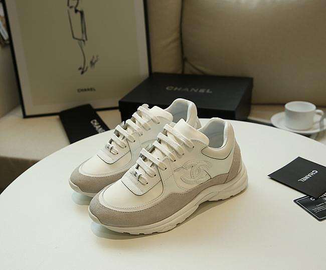 Ch**el sneaker 004