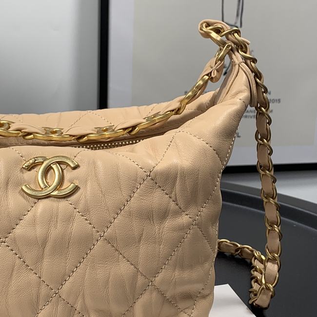 Ch**el hobo bag beige as2480 15 x 12.5 x 18 cm