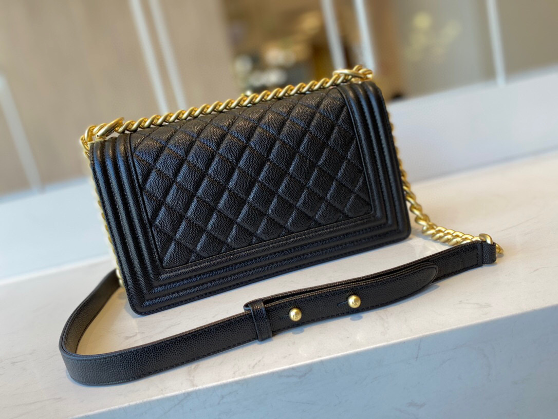 Ch**el boy handbag grained calfskin & ruthenium-golden metal black a67086 25 cm