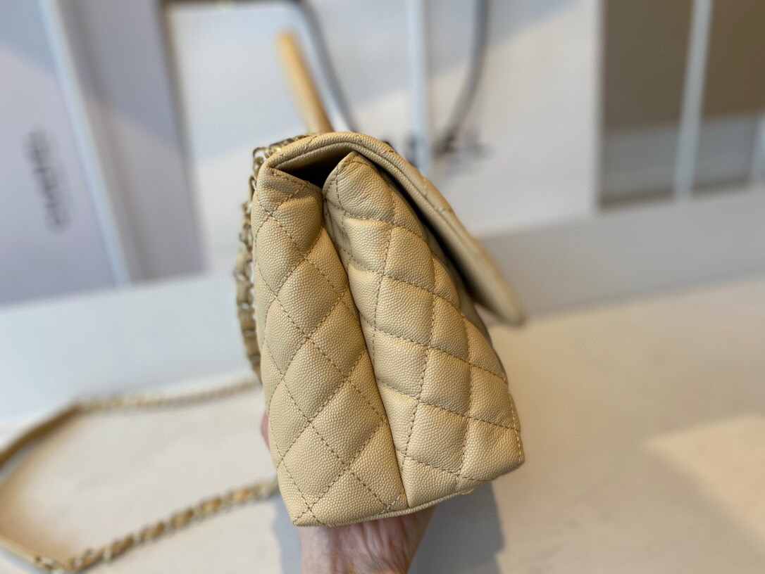 Ch**el small coco handle bag grained leather light beige a92991 28 cm