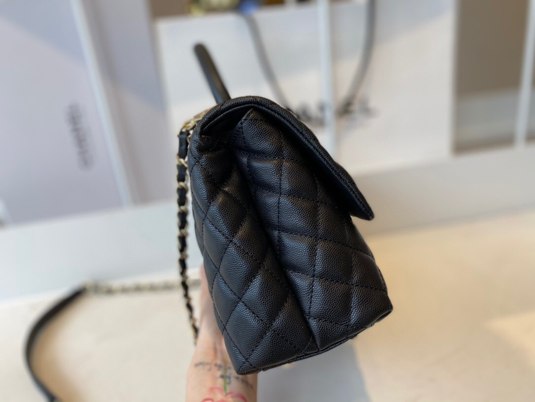 Ch**el small coco handle bag grained leather black a92991 28 cm