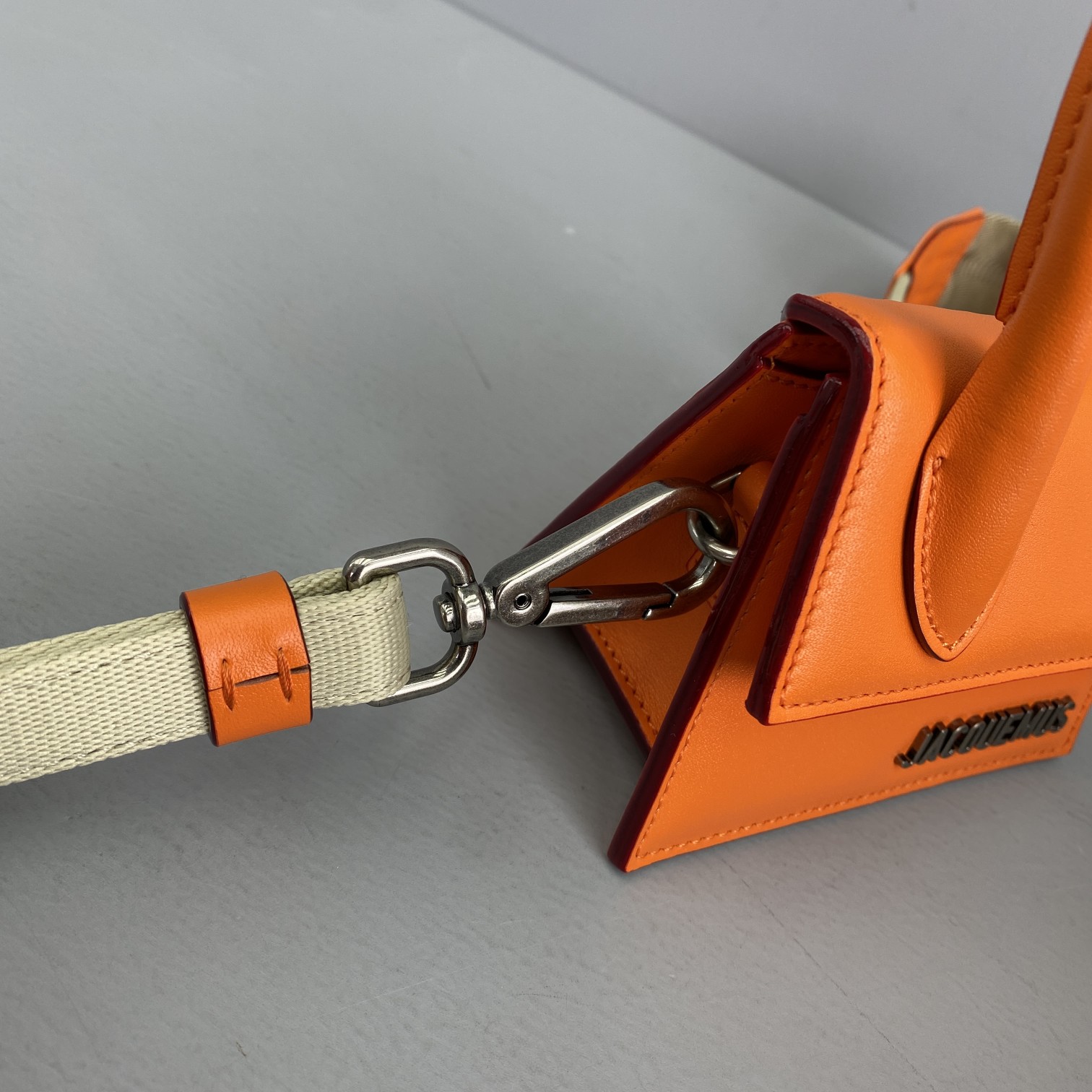 JACQUEMUS LE CHIQUITO Mini Leather Bag Orange 213BA01 12 x 8 x 5 cm