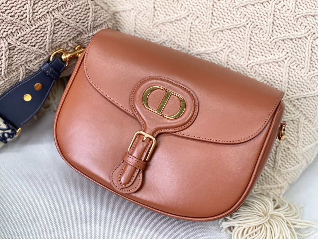D10r large bobby bag box calfskin brown m9320 27 x 8 x 19.5 cm